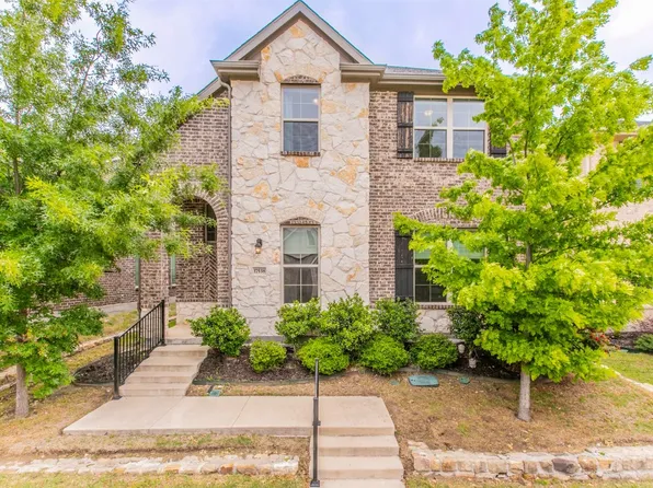 17538 Sequoia Dr, Dallas, TX 75252