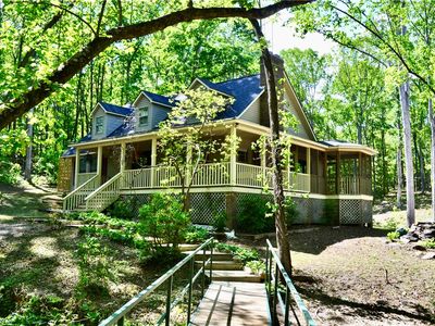 110 Singing Waters Dr, Seneca, SC, 29672