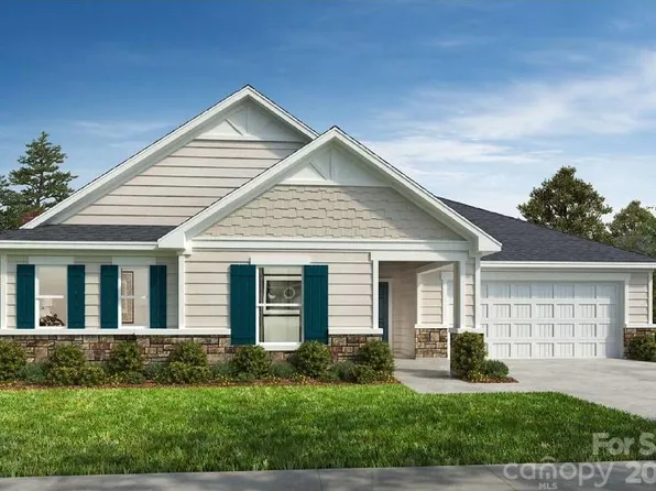 1216 Daniel Pine Dr, Indian Land, SC 29707