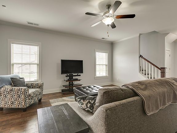 5th image of 3018 Callaway Park Pl