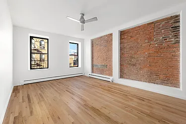 14 Prince Street, #4B