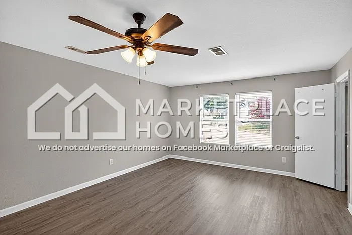 29681 Westfield Dr — Photo 17