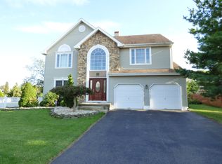 115 Augusta St, Tinton Falls, NJ 07712