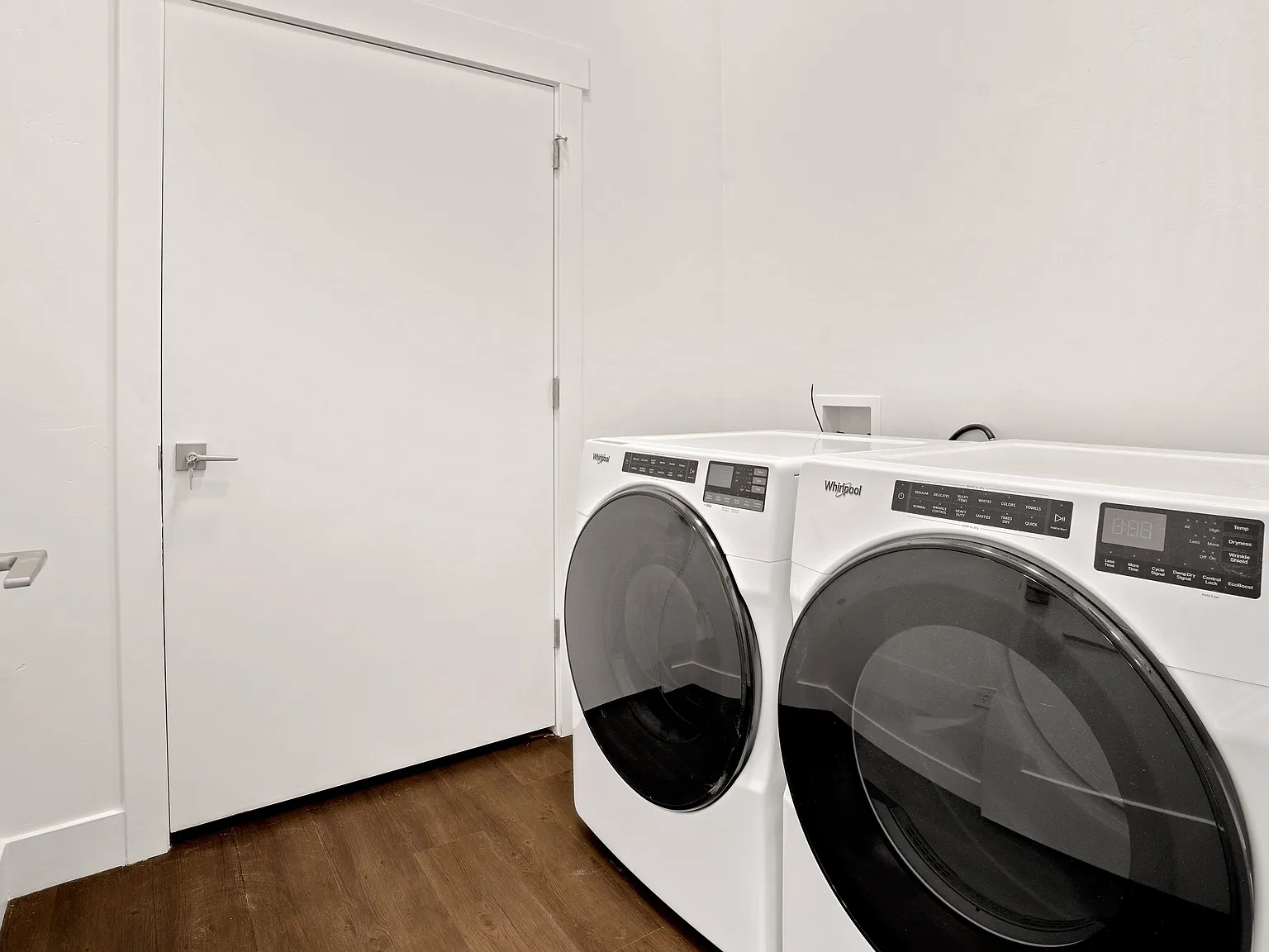 The Parkway Apartments — Photo 2