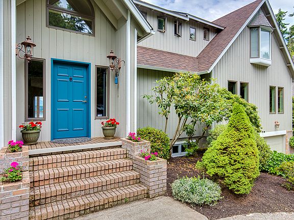 2nd image of 36227 Hood Canal Dr NE