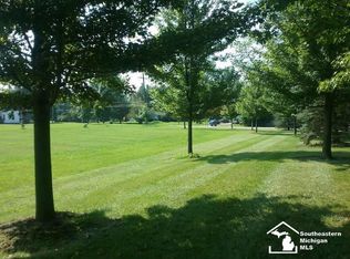 N Custer Rd, Monroe, MI 48162