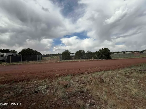 8558 Elkhorn Dr, Show Low, AZ 85901