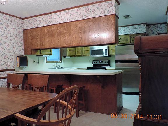 5th image of 304 Lincoln Hill Dr #1