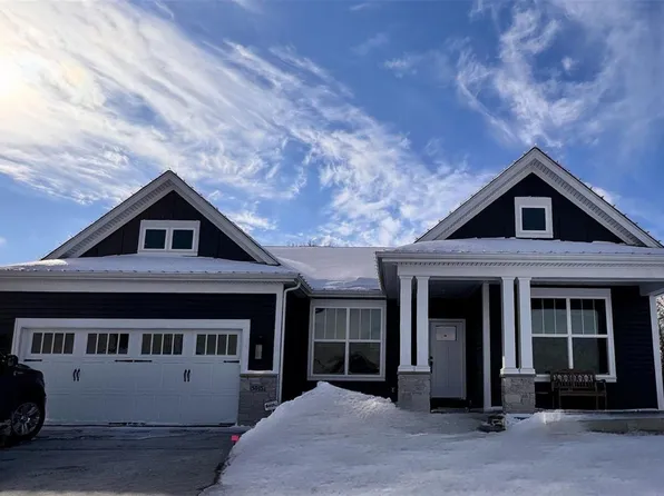 5015 Pacific Crest Trl, Cottleville, MO 63304