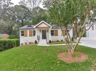 2754 Sanford Rd SE, Smyrna, GA 30080