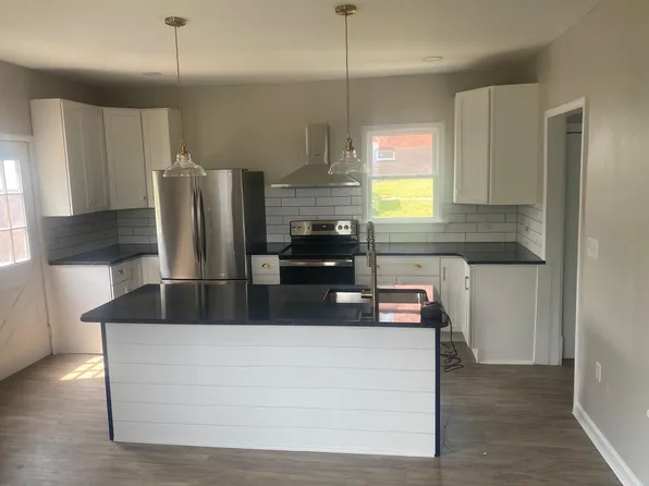 1911 13th Ave, Altoona, PA 16601