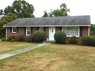 61 Wescott Rd, Rocky Mount, VA 24151