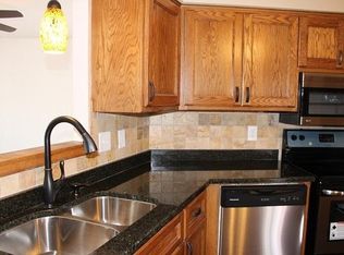 2405 S 93rd St, West Allis, WI 53227