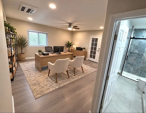 3 bed, 1000 sqft, $3,550 — Photo 3