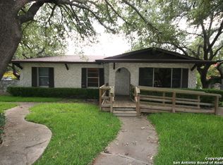 315 Hillcrest Dr, San Antonio, TX 78228