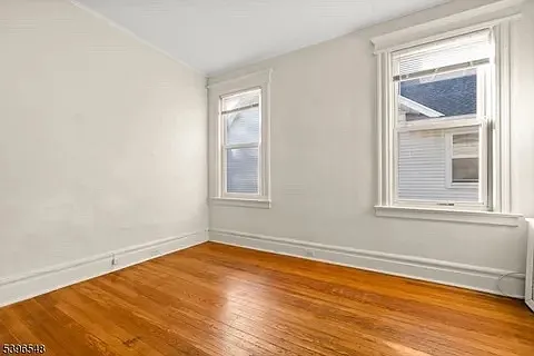 91 Headley Ter #2 — Photo 10