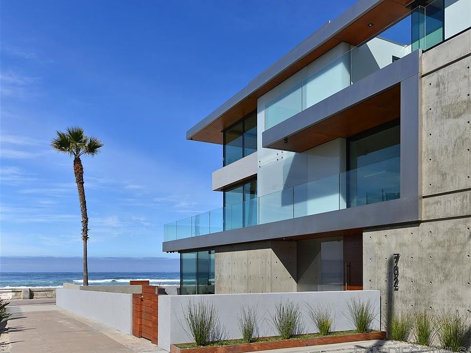 1st image of 702 Jersey Court Ocean Front Walk