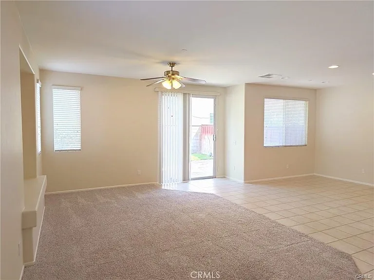 4531 Streamport Dr — Photo 2
