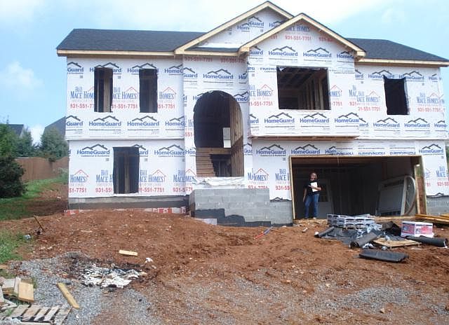 2nd image of 106 Timbersprings