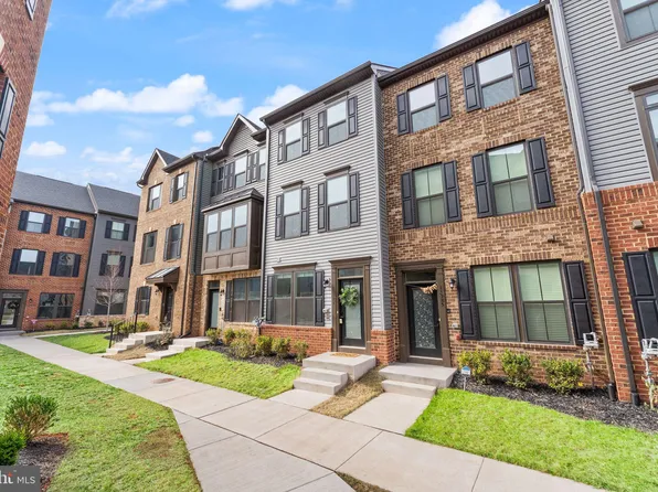 13987 Airfoil Rd, Herndon, VA 20171