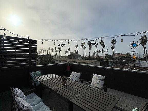 4th image of 4767 Pescadero Ave