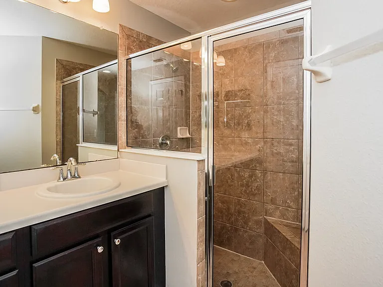 7603 Forest Mere Dr — Photo 10