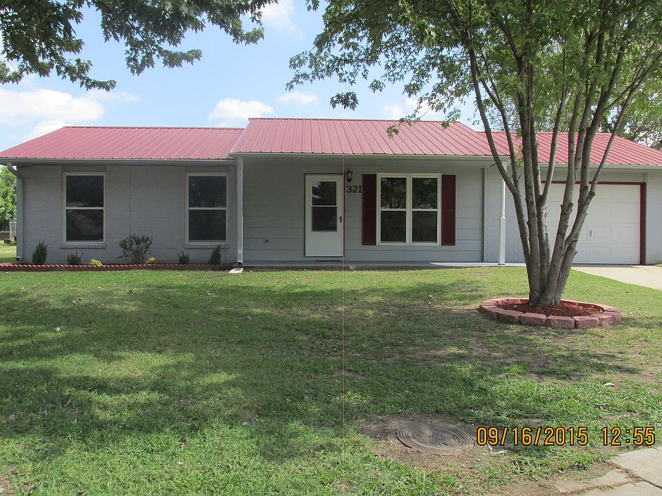 1st image of 321 Eastmanor Cir