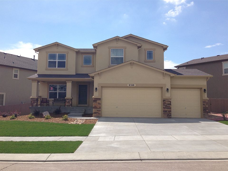 Wonderful home with 3 car garage