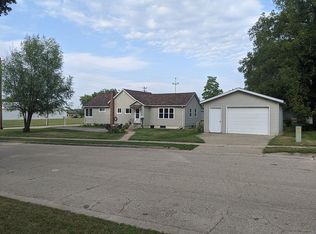 321 W River St, New Lisbon, WI 53950