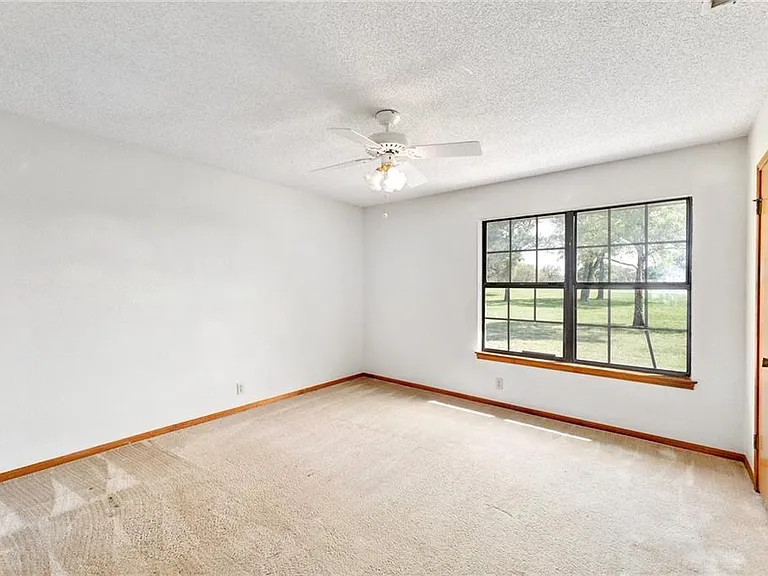 207 Rancho Bueno Dr — Photo 24