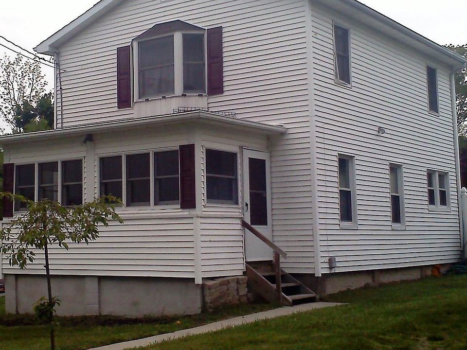2nd image of 100 Walton Ter
