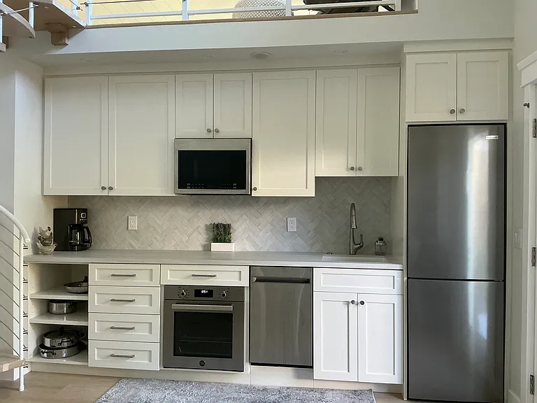 1517 Burlingame Ave #A — Photo 5