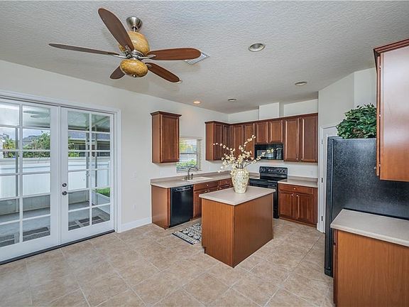 4th image of 8833 Royal Enclave Blvd