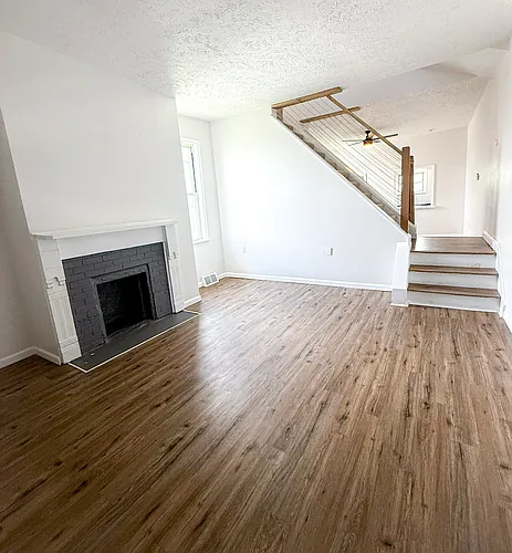 1404 Wareman Ave #1 Photo 1