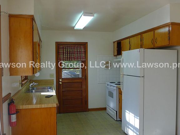4th image of 5056 Youngwood Dr NW