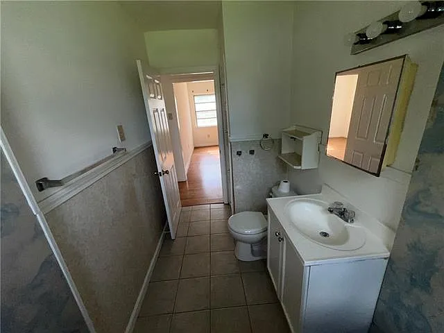 713 Community St — Photo 8