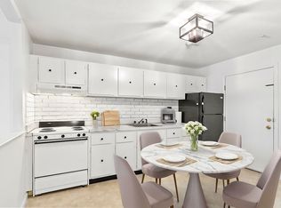 15 Wildwood St #B04, Dracut, MA 01826