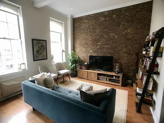 Rented by Irving Properties of New York, LLC | media 20