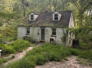 4200 Hedgehill Ln, Phoenix, MD 21131