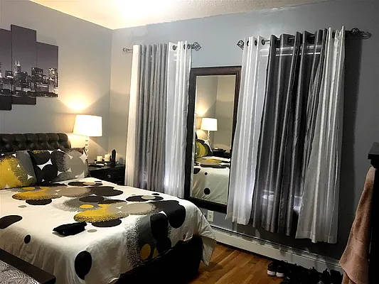 Rented by Lofts and Flats LLC | media 4