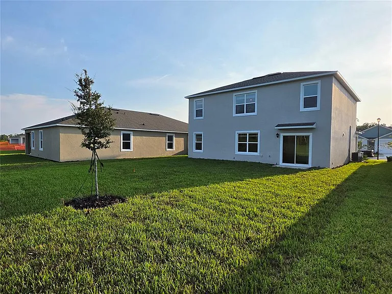 1013 Champion Ridge Dr — Photo 4
