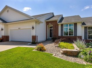 2665 Hunters Ridge Rd, Marion, IA 52302