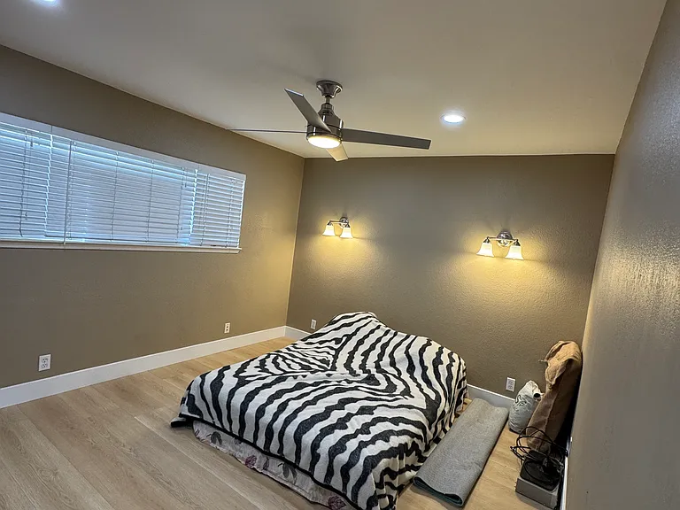 2985 Walgrove Way #2 — Photo 9