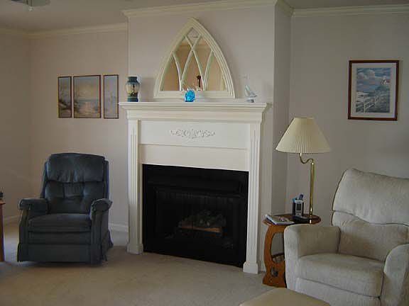 2nd image of 819 Lakeland Point