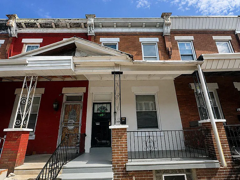 2309 W Firth St — Photo 14