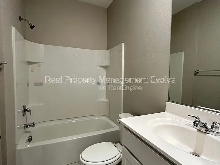 6551 W Magdalena Ln — Photo 20