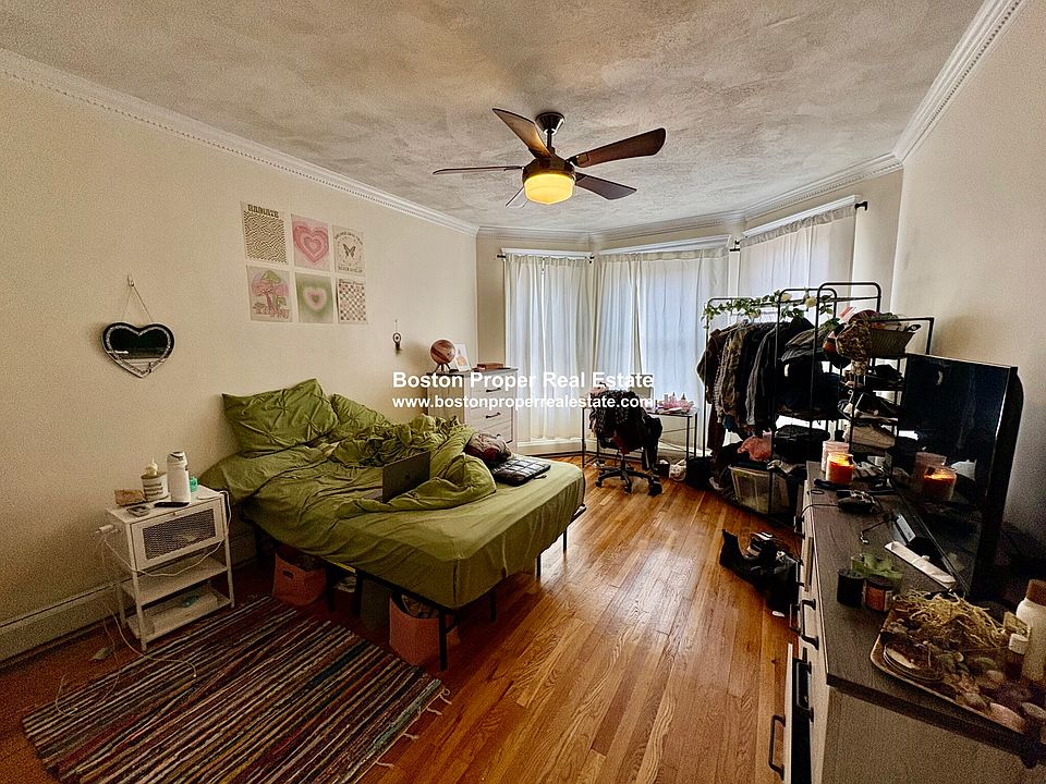 1st image of 61 Park Dr APT 15