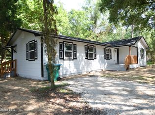 3604 Suter Rd, Gautier, MS 39553