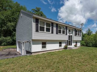 29 Howard Brook Dr, Rochester, NH 03867