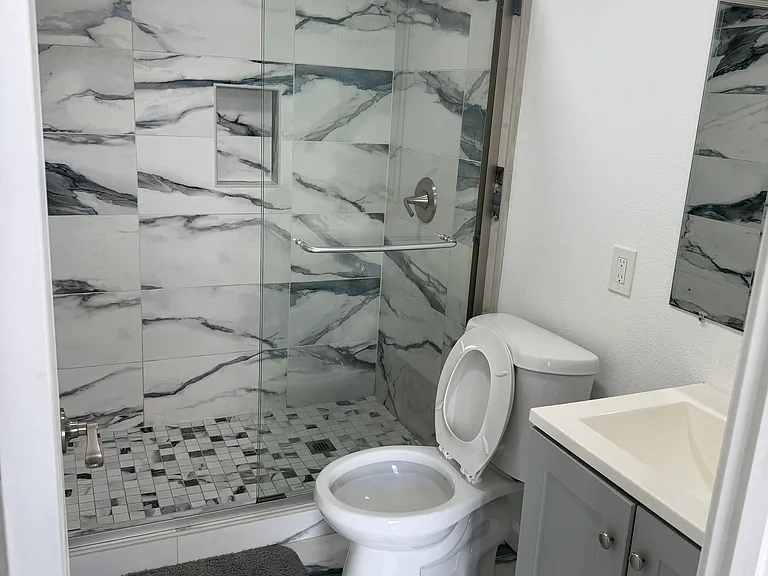 121 Emory Cmn — Photo 4